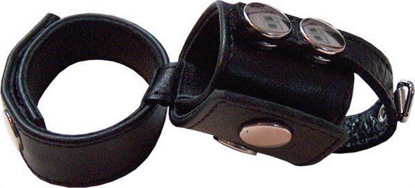 Cockstrap nero con supporto per testicoli Cockstrap nero con supporto per testicoli