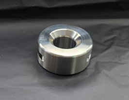 Edelstahl Ballstretcher Höhe: 40 Innendurchmesser: 35 mm Gewicht: 1,4 kg Edelstahl Ballstretcher Höhe: 40 Innendurchmesser: 35 mm Gewicht: 1,4 kg