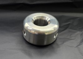 Edelstahl Ballstretcher Höhe: 50 mm Innendurchmesser: 35 mm Gewicht: 2 kg Edelstahl Ballstretcher Höhe: 50 mm Innendurchmesser: 35 mm Gewicht: 2 kg