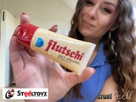 Flutschi Gleitgel getestet von Cruel Reell Flutschi Gleitgel getestet von Cruel Reell